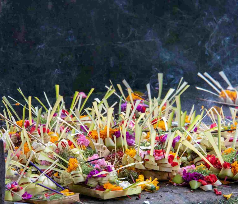 Kumpulan Canang Sari